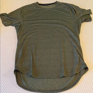 Men's Green Lululemon Active Shirt